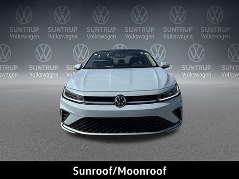 New 2026 Volkswagen Jetta SEL image 9