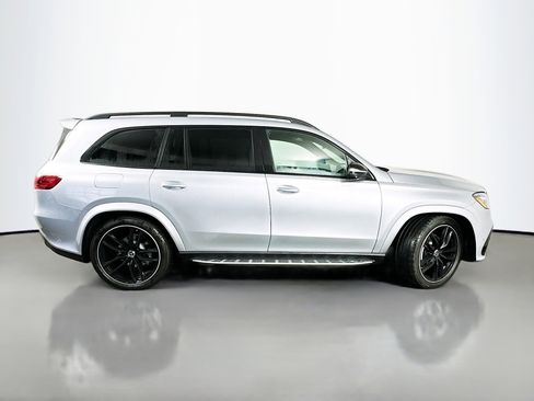 New 2026 Mercedes-Benz GLS 580 4MATIC image 8