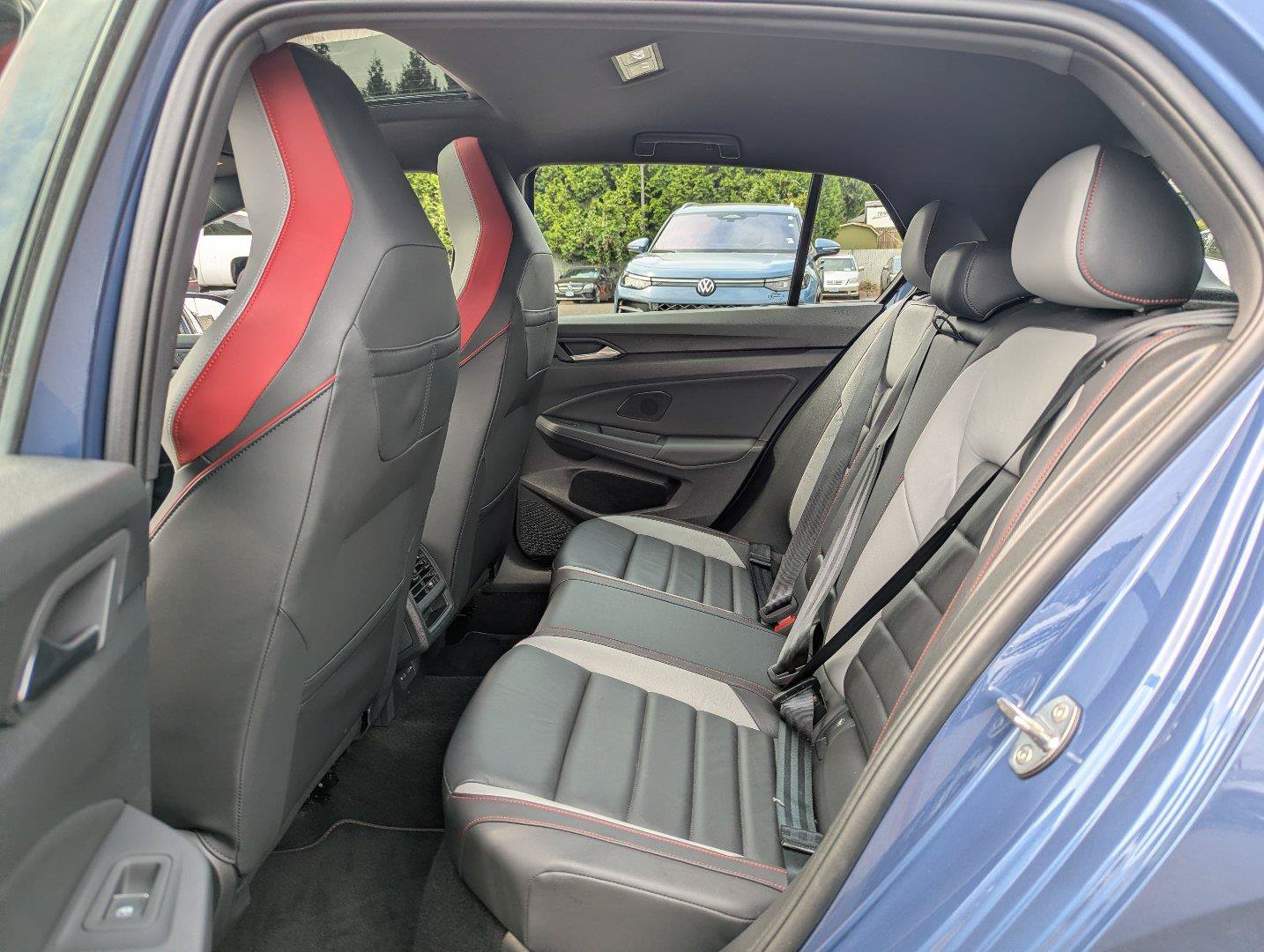 Certified 2025 Volkswagen GTI SE w/ SE Leather Seating Package FWD image 33