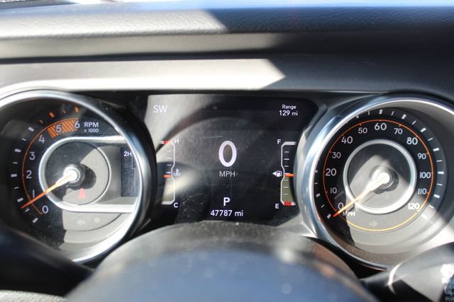 Used 2023 Jeep Wrangler Unlimited Sport AWD/4WD image 16