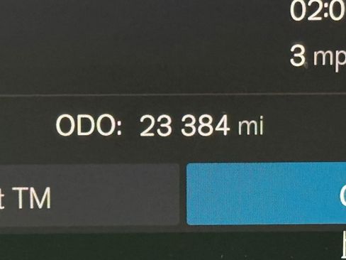 Used 2023 Volvo XC60 B5 Plus image 19