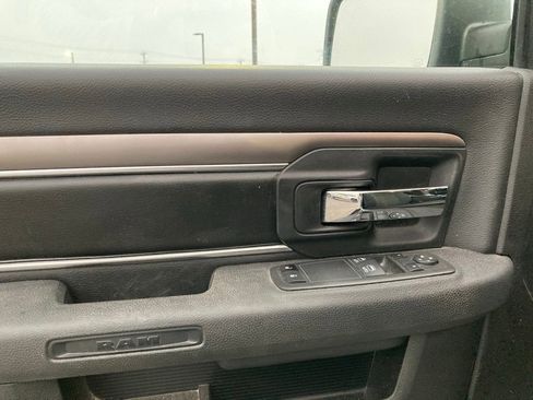 Used 2023 RAM 1500 Tradesman w/ Power & Remote Entry Group image 11