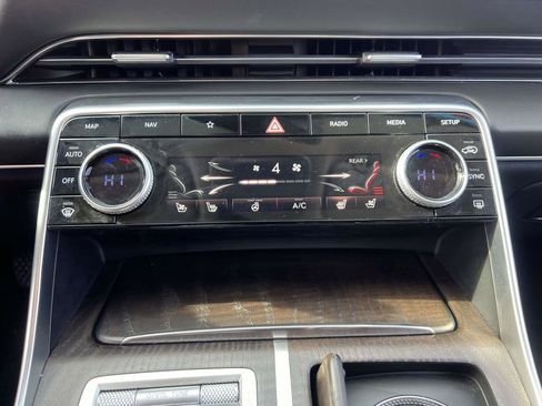 Used 2024 Genesis GV80 3.5T w/ Advanced Package image 29