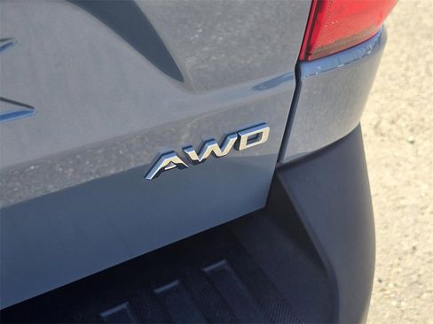 Used 2024 Ford Maverick Lariat w/ 4K Tow Package image 6