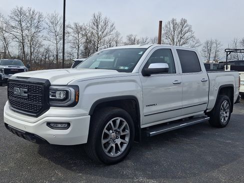 Used 2017 GMC Sierra 1500 Denali image 4