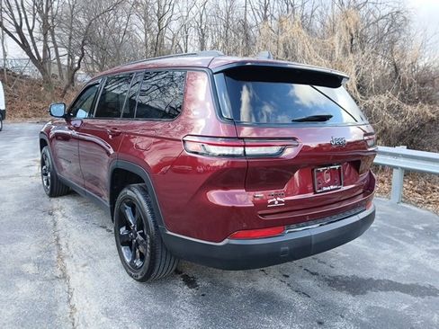 Certified 2022 Jeep Grand Cherokee L Laredo image 4