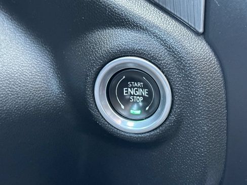 Used 2021 GMC Sierra 2500 Denali w/ Denali Black Diamond Edition AWD/4WD image 29