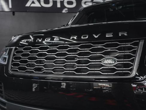 Used 2019 Land Rover Range Rover Supercharged image 3