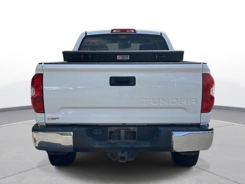 Used 2018 Toyota Tundra SR5 w/ TRD Off Road Package AWD/4WD image 7