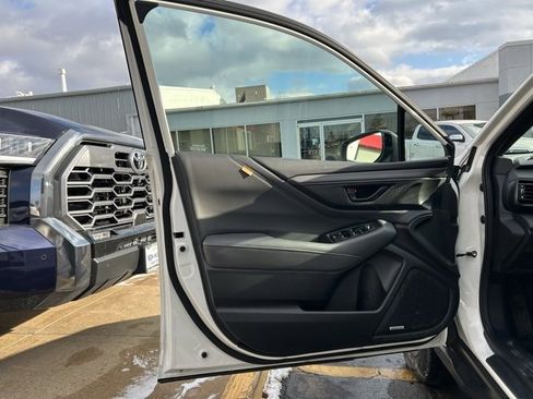 Used 2025 Subaru Outback Wilderness image 27