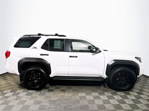 Certified 2025 Toyota 4Runner TRD Off-Road image 9