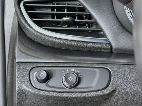Used 2018 Buick Encore Preferred FWD image 15
