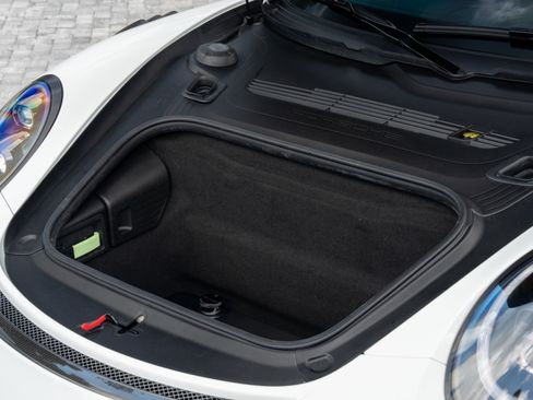 Used 2018 Porsche 911 GT2 RS RWD image 57