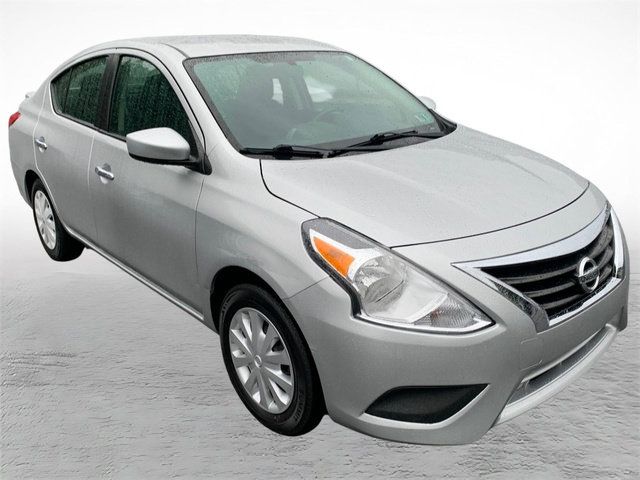 Used 2019 Nissan Versa SV FWD image 8