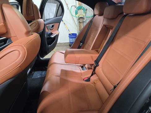 Used 2022 Mercedes-Benz C 300 C 300 image 12