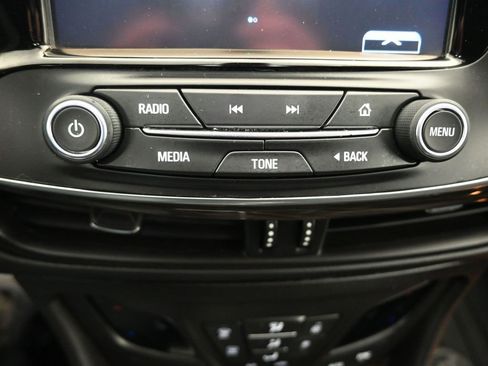 Used 2020 Buick Envision Essence image 15