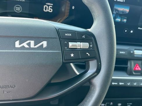 Certified 2025 Kia K4 FWD image 21