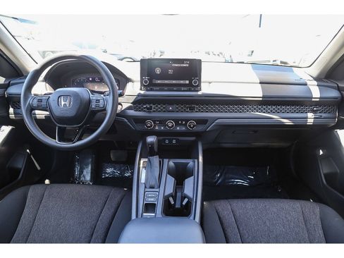 Used 2025 Honda Accord LX image 10