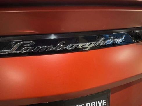 Used 2019 Lamborghini Urus AWD/4WD image 21