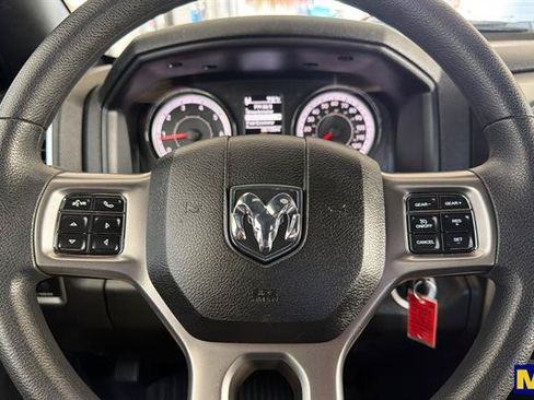 Used 2024 RAM 1500 Warlock RWD image 26