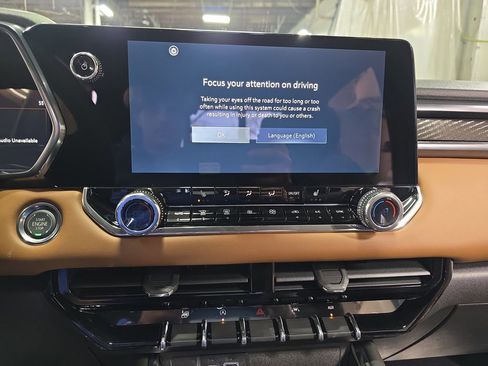 New 2026 GMC Canyon AT4 image 19