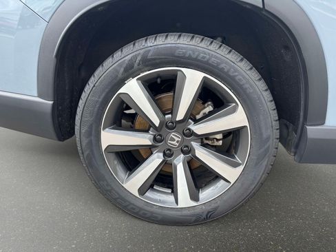 Used 2024 Honda Pilot Touring image 7
