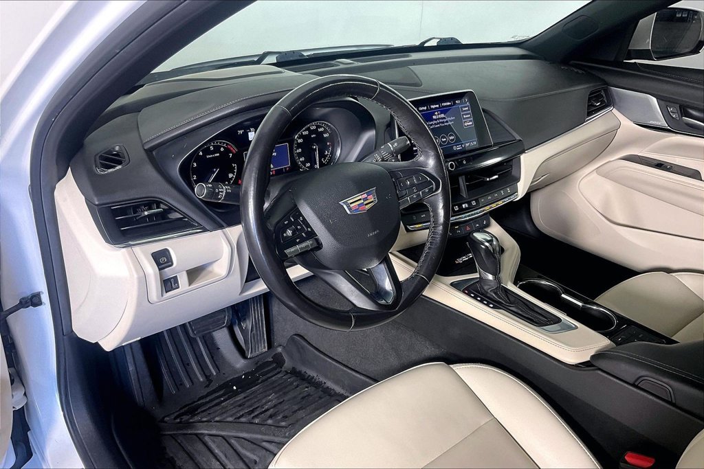 Used 2023 Cadillac CT4 Luxury w/ Sun And Sound Package AWD/4WD image 15