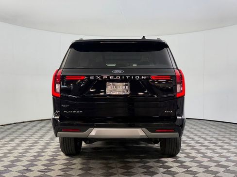 Used 2025 Ford Expedition Max Platinum AWD/4WD image 7