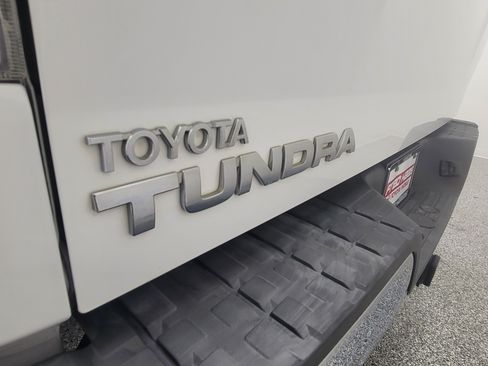 Used 2013 Toyota Tundra 2WD Double Cab w/ Tow Pkg image 6