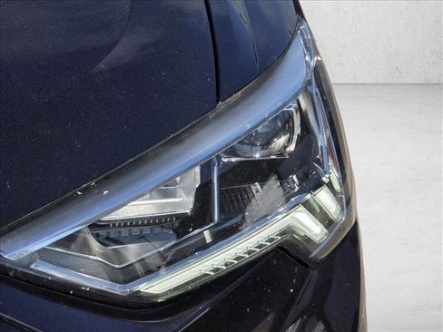 Used 2023 Audi Q3 2.0T Premium Plus w/ Premium Plus Package image 10