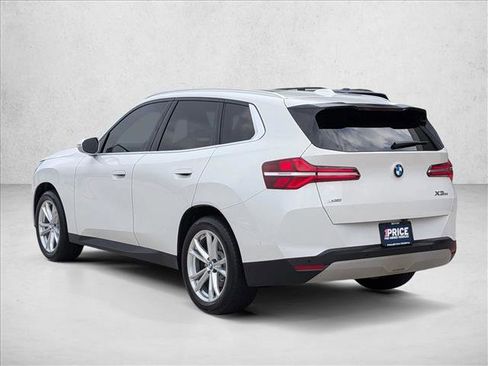 Used 2025 BMW X3 xDrive30i w/ Convenience Package image 8