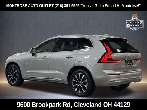 Used 2023 Volvo XC60 B5 Plus image 6