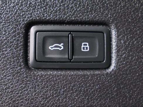 Used 2022 Audi Q7 3.0T Premium Plus w/ Premium Plus Package image 20