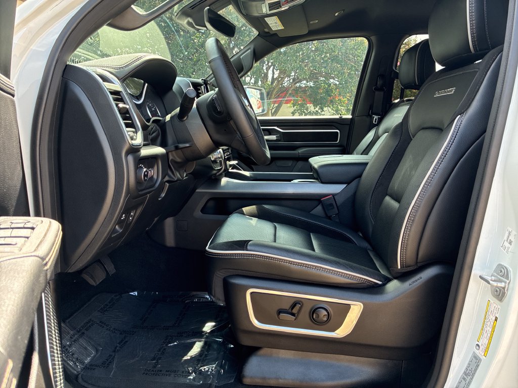 Used 2026 RAM 1500 Laramie AWD/4WD image 18