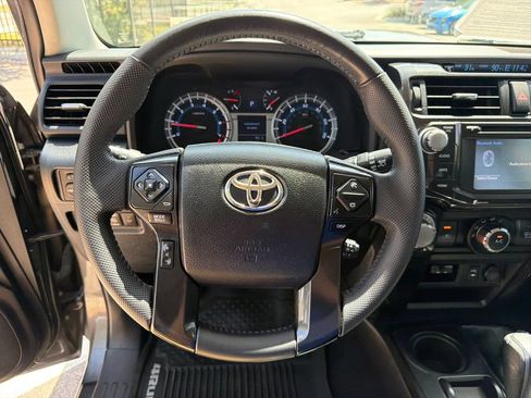 Used 2014 Toyota 4Runner Trail Premium AWD/4WD image 21