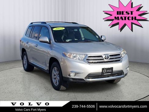 Used 2013 Toyota Highlander SE image 1