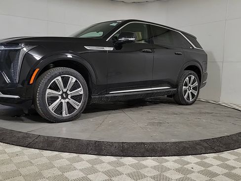 New 2025 Cadillac Escalade IQ Luxury 2 image 4