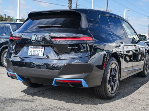 Used 2024 BMW iX xDrive50 image 8