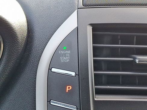 Used 2018 Lincoln MKC Reserve image 23