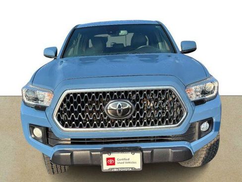 Certified 2019 Toyota Tacoma TRD Off-Road AWD/4WD image 9