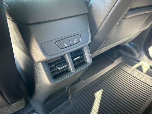 New 2026 Chevrolet Equinox RS w/ Convenience Package III image 30