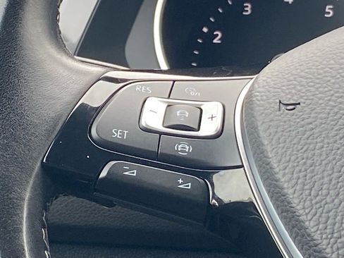 Certified 2021 Volkswagen Tiguan SE R-Line w/ 3rd Row Seat Package image 8