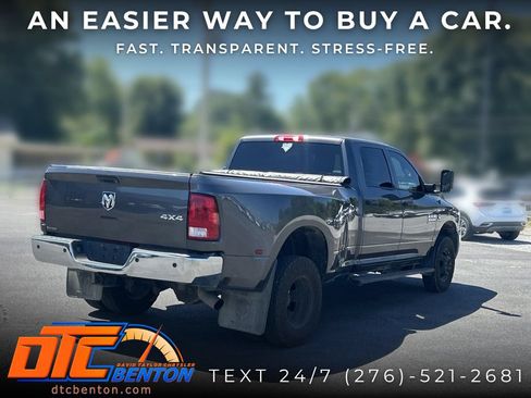 Used 2018 RAM 3500 Tradesman w/ Chrome Appearance Group AWD/4WD image 3