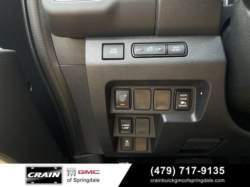 Used 2023 Nissan Frontier SV w/ SV Convenience Package RWD image 11