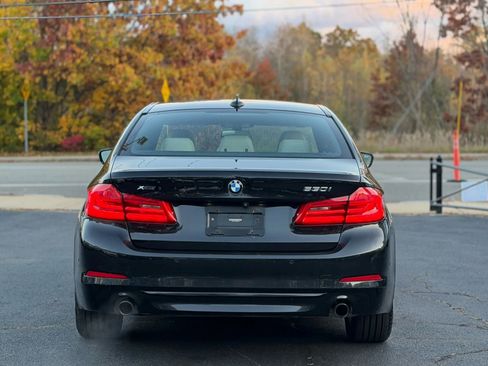Used 2017 BMW 530i xDrive image 26