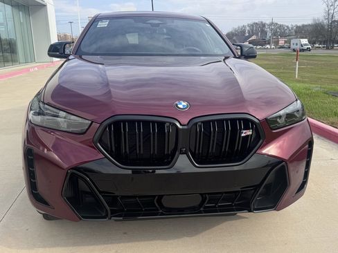 Used 2025 BMW X6 M60i w/ Parking Assistance Package image 7