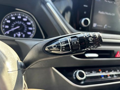 Used 2021 Hyundai Sonata SE FWD image 25