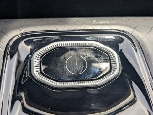 New 2025 Jeep Wagoneer S Limited image 25