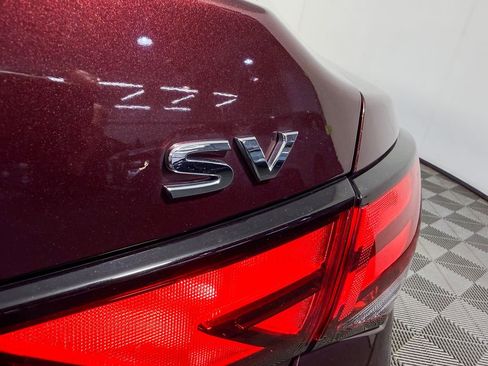 Certified 2020 Nissan Sentra SV FWD image 10
