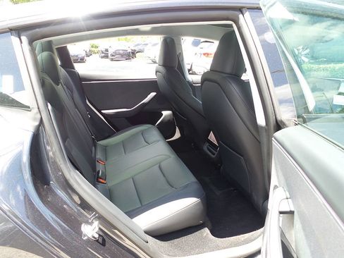 Used 2025 Tesla Model 3 Long Range RWD image 29
